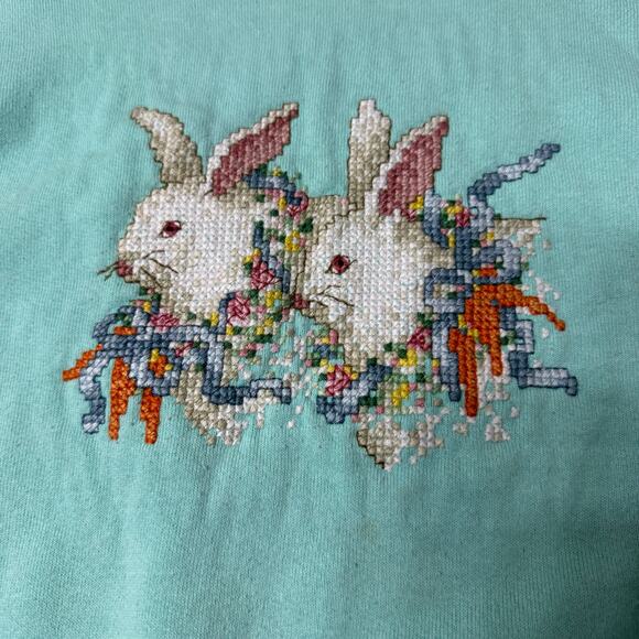 VTG Fruit of the Loom Large Teal Cross Stitch Bunny Sweatshirt Vintage - Picture 7 of 10